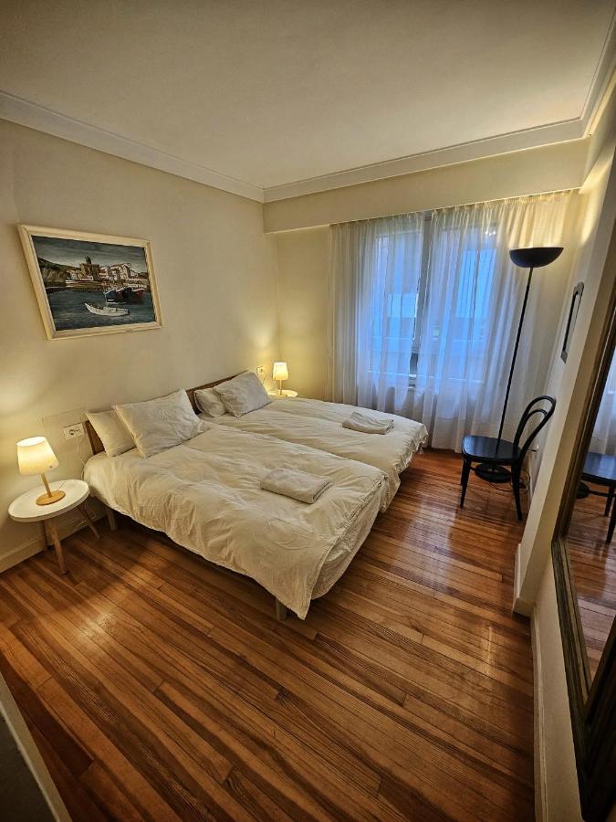 Amplio Piso En La Playa De 135 M2 Con Garaje Διαμέρισμα Zarautz Εξωτερικό φωτογραφία