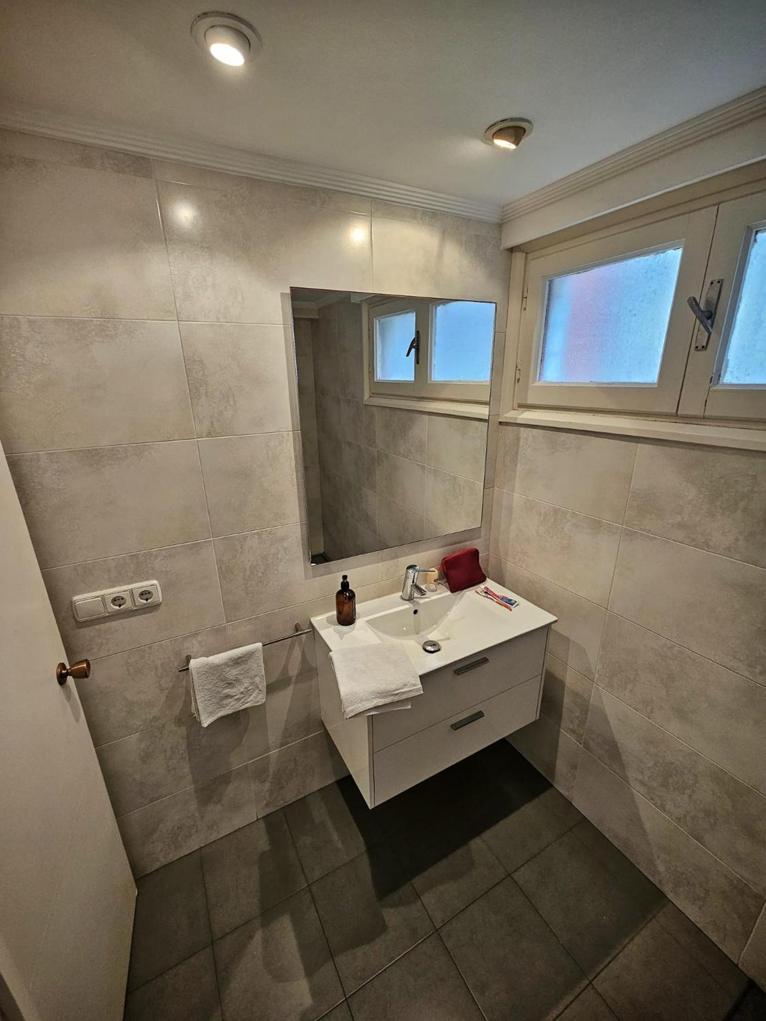 Amplio Piso En La Playa De 135 M2 Con Garaje Διαμέρισμα Zarautz Εξωτερικό φωτογραφία